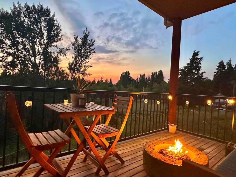 Lush Green Paradise, Fire-Pit Villa Seattle Exterior photo